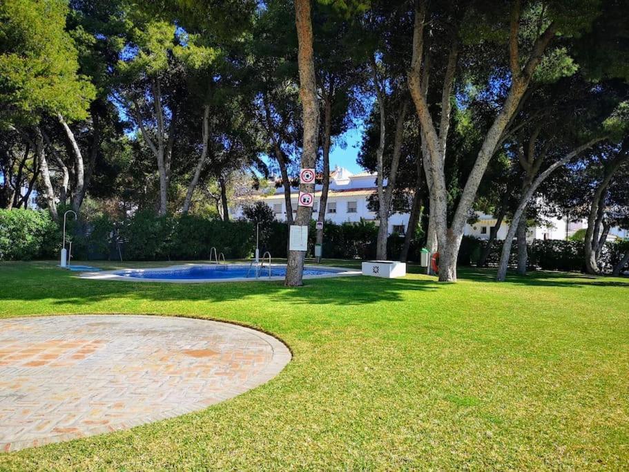 ¡Nuevo! Zona Tranquila Cerca De La Playa De La Carihuela Apartment Торемолинос Екстериор снимка
