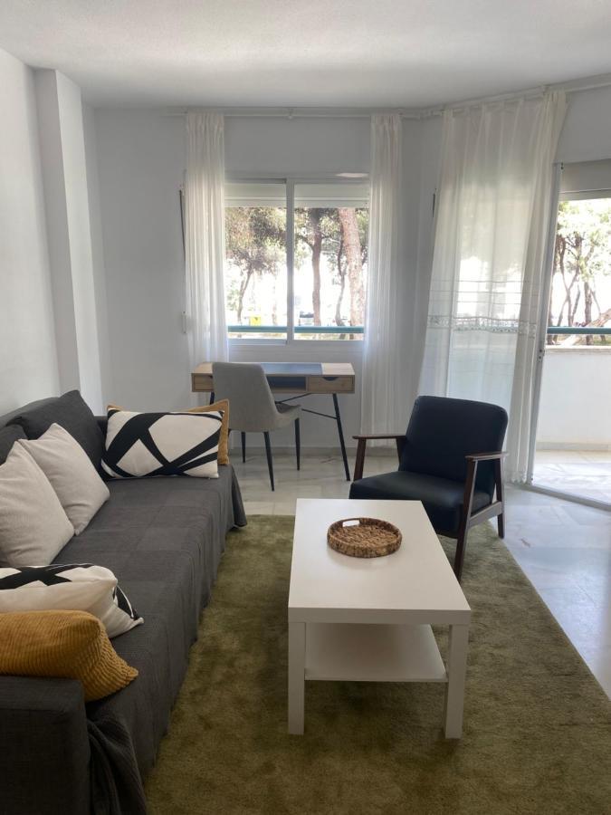 ¡Nuevo! Zona Tranquila Cerca De La Playa De La Carihuela Apartment Торемолинос Екстериор снимка