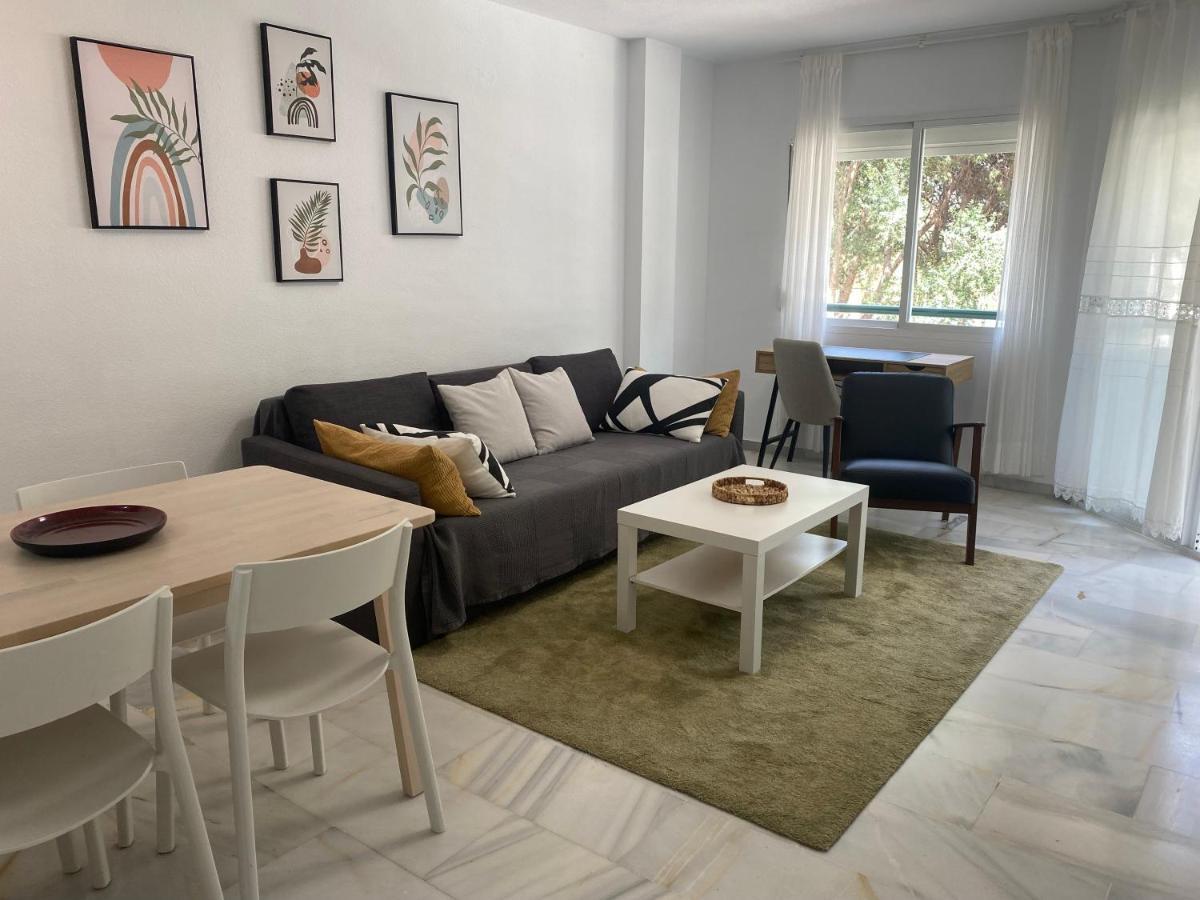¡Nuevo! Zona Tranquila Cerca De La Playa De La Carihuela Apartment Торемолинос Екстериор снимка