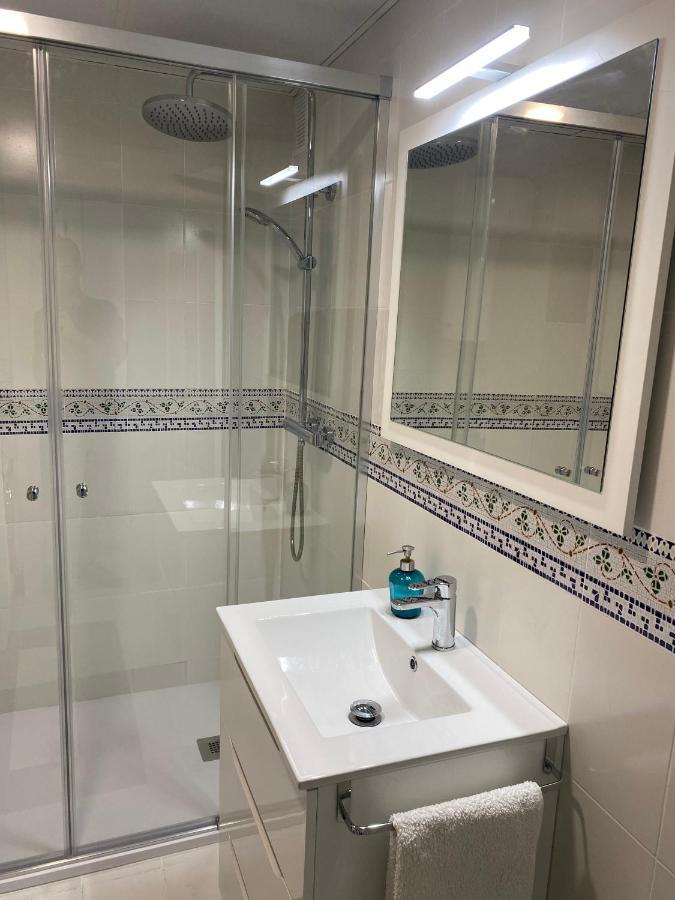 ¡Nuevo! Zona Tranquila Cerca De La Playa De La Carihuela Apartment Торемолинос Екстериор снимка