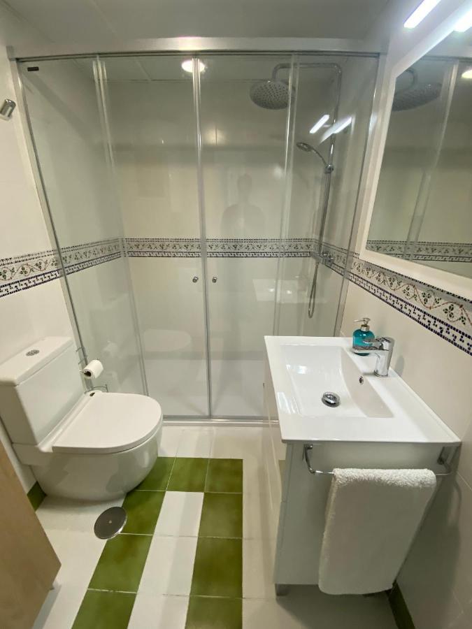 ¡Nuevo! Zona Tranquila Cerca De La Playa De La Carihuela Apartment Торемолинос Екстериор снимка